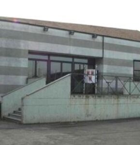 Novi Ligure:  in scena Le scarpe rosse