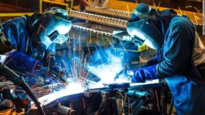 Energia, in Piemonte bollette di luce e gas in aumento del 7,7%