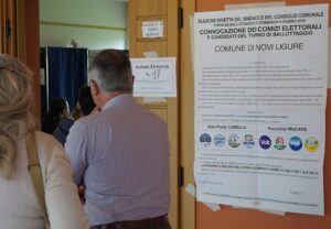 Ballottaggio, affluenza in netto calo rispetto al primo turno