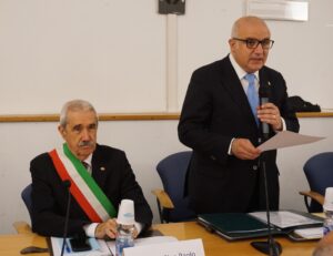 Secondo consiglio, prima lite: tutti contro Poletto