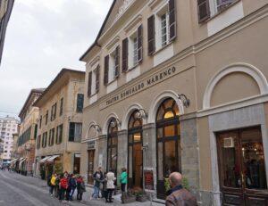 Torre di Carta, un weekend per gli amanti dei libri e del teatro