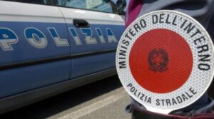 ‘Operazione relitto’, auto abbandonate nei campi