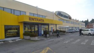 “Ex Mercatone, la vertenza non cada nel dimenticatoio”