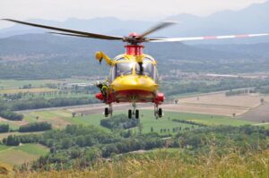 Morto l’operaio caduto mentre riparava la linea telefonica