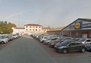 Posteggiatori abusivi, nuovo intervento della polizia municipale