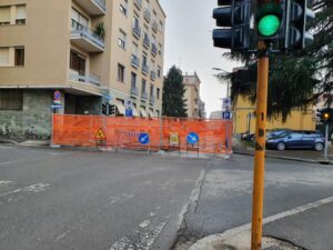 Voragine in via Cavallotti, si allungano i tempi del cantiere