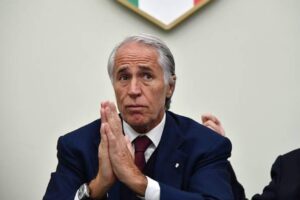 “Tutto lo sport italiano fermo fino al 3 aprile”