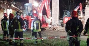 Morte pompieri: battaglia su come processare i Vincenti, slitta l’udienza