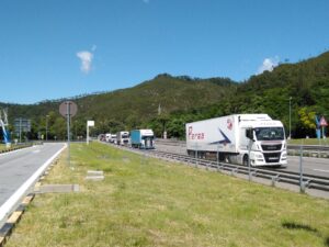 Autostrade, altre due settimane di lavori? Toti: “Chiediamo i danni”