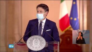 Stop a movida, “limiti” per ristorazione e attività sportiva