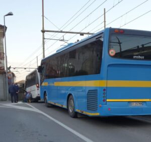 Bus del Cit perde una ruota