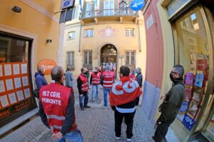 Cit: domani sciopero. Lavoratori in piazza a Gavi