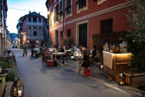 Gavi piange Angelo e Piero, storia del paese