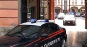 Maxi operazione dei Carabinieri: sequestrate tre lavanderie, conti e auto