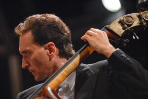 Premio “Capriata” al contrabbassista della Scala Alessandro Serra