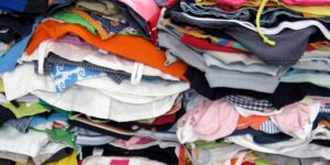 L’Outlet di Serravalle offre una seconda vita agli abiti usati