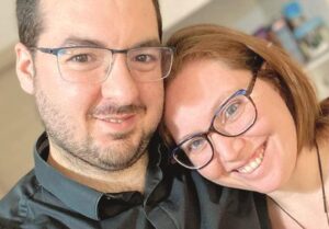 La traduttrice e il musicista: «All’estero per lavoro, dell’Italia ci manca il sole»