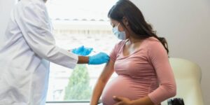 Vaccino, un open day per le donne in gravidanza e le neo mamme