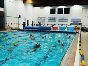 Piscina, oggi chiusa per protesta contro il caro bollette