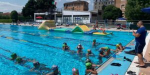 Nuoto, in piscina a Novi una maratona di 12 ore per solidarietà