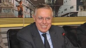 Cavallera aspetta,  Locci in dubbio