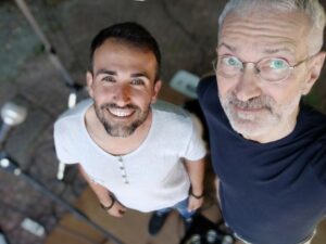 Carrosio, Fabbrocino e Penotti affrontano l’amore con il sorriso