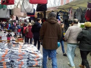 San Martino, bancarelle a Serravalle per la festa patronale