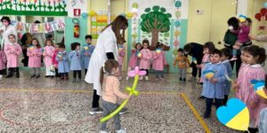 Scuole, Comune e volontari: città mobilitata per i bimbi ucraini