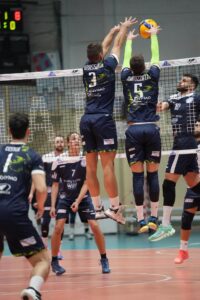 La Bollente domina. Novi ancora al palo