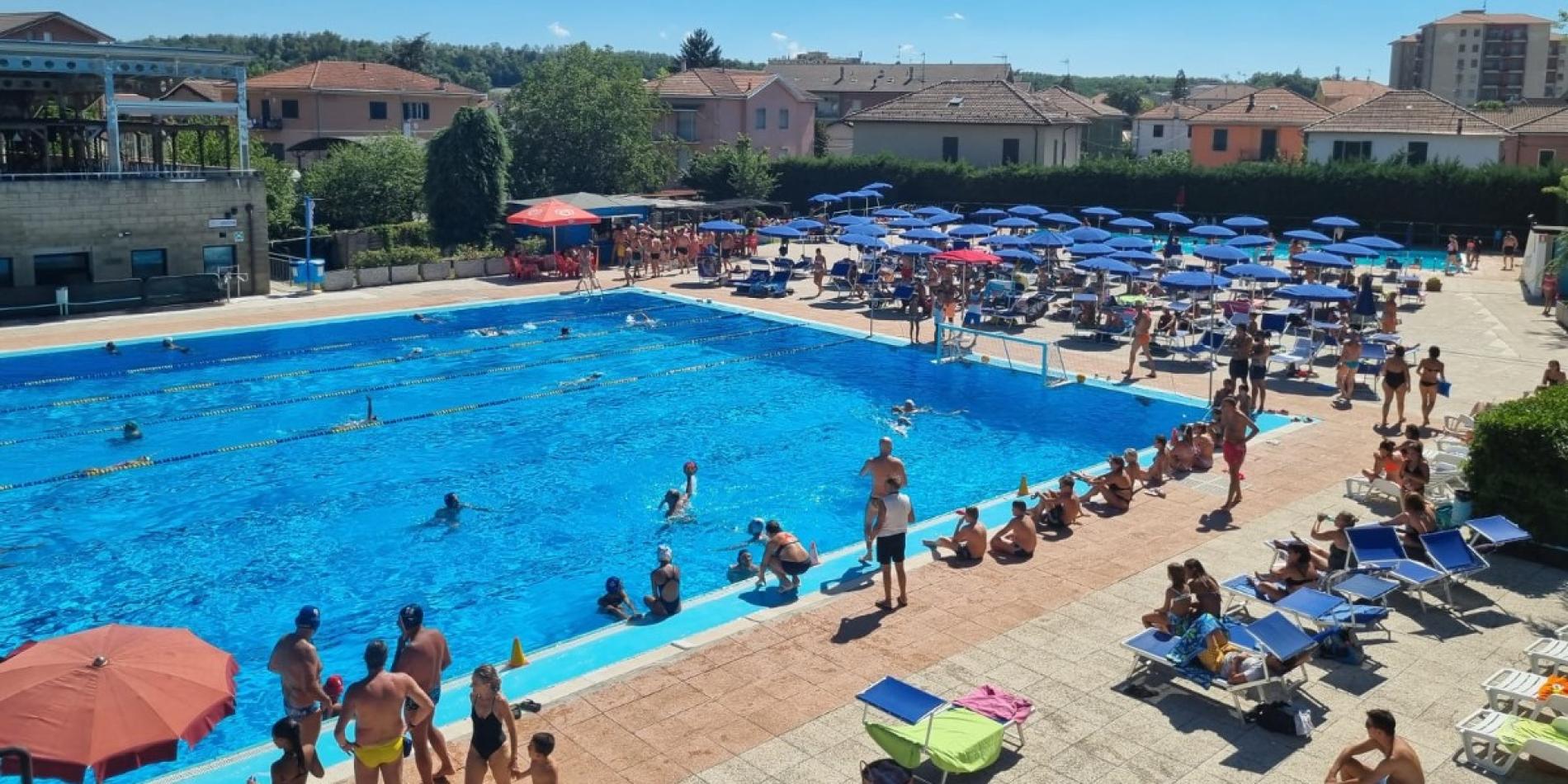 Un tuffo a scuola: per 500 studenti lezioni gratuite di nuoto