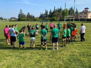 Rugby, al “Comollo” i ragazzi sono tornati a rincorrere la palla ovale