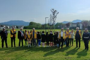 Bosco diffuso, a Borghetto i Lions piantano altri quattro alberi