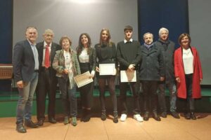 Novi: le aule del liceo diventano sale d’arte, ricordando Campastro