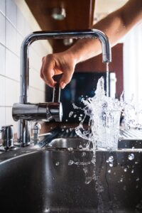 Lega: “Perché il silenzio di Amag e Comune su Gestione Acqua?”