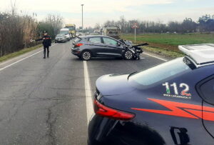 Novi Ligure: frontale tra due auto, tutti illesi
