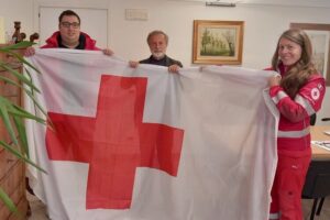 Novi: Croce Rossa, bandiera in municipio per la Giornata mondiale