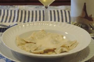 Pratolungo rinnova la tradizione con i ravioli al sugo di birra
