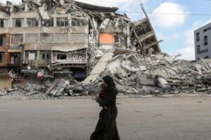 Il dramma di Gaza, mostra fotografica in piazza Dellepiane