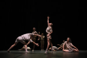 Radic’Arte porta la danza contemporanea a Novi con “Sehnsucht”
