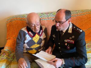 A 101 anni il Carabiniere Natale Toccalino festeggiato dall’Arma