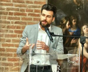 Laguzzi replica alla Lega: “Nessuna dissonanza sui cassonetti. Perché pagare tutti?”