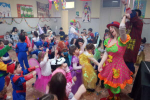 Carnevale, feste in maschera per tutto il weekend: gli appuntamenti