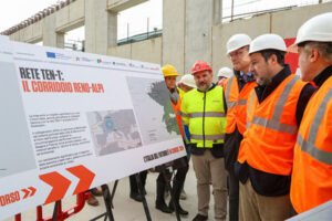 Terzo Valico, Salvini visita il cantiere: «Scadenza 2026 da rivedere»