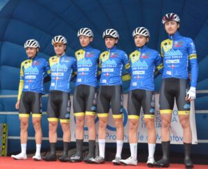 Overall, un mese da top ten. Ora si pedala in Toscana