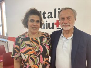 Piscina sospesa con la Consulta novese