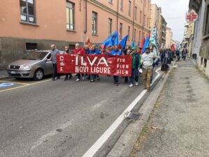 Ex Ilva, Pd: “Basta incertezze, ora guida pubblica e un piano vero”