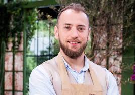 Gerry conquista Bake off Italia