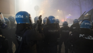 Lega, nel weekend gazebo in provincia per la petizione “Io sto col poliziotto”