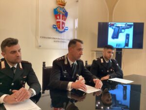 Stazzano: spari contro comune e scuola, un arresto e due denunce