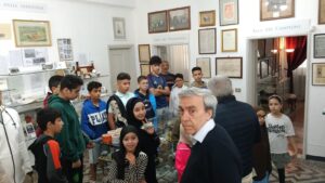 Novi Ligure: bimbi arabi in visita alla Società storica del novese